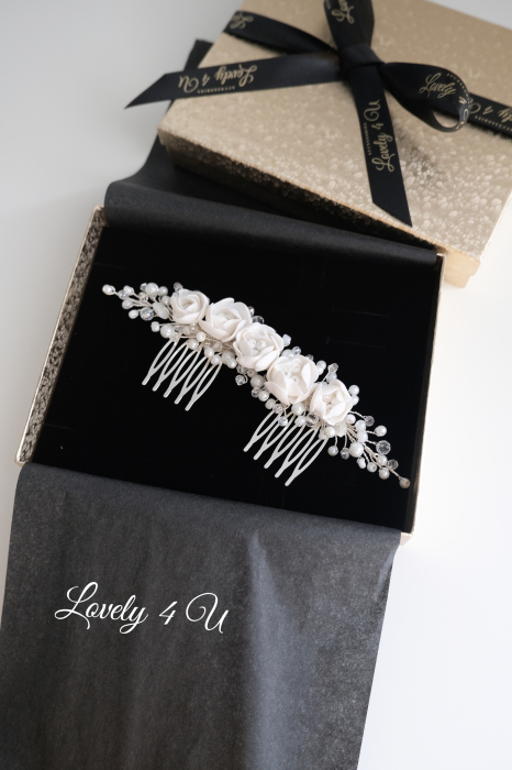 Diadema cu flori, Accesorii bujori, Bujori mireasa,accesorii par, accesorii par handmade, accesorii par mireasa, bijuterii mireasa, bijuterii par, diademe handmade, diademe mireasa, diademe perle, modele accesorii par, pieptan mireasa cu flori, piepteni par,  Accesoriu par mireasa cu flori, Bijuterii mireasa, Agrafa par mireasa, DIADEMA MIREASA, PIEPTAN VOAL MIREASA, ACCESORIU COC MIREASA, ACCESORII LOVELY 4 U [3]