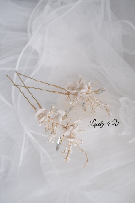 agrafe cu perle pentru mireasa, agrafe coc mireasa  cu flori, agrafe cu perle , perle , agrafe cu perle coc mireasa, agrafe cu perle si flori, set agrafe par, Accesoriu mic mireasa, bijuterii minimaliste, Diadema mireasa, pieptăn voal mireasa, accesoriu coc mireasa, accesorii , accesoriu păr mireasă, pieptene clasic mireasa [16]