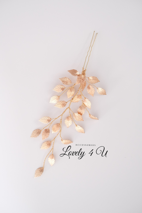 Accesorii mirese, Accesorii nasa , Agrafa stil grecesc,Diadema LORIS – Accesoriu Handmade Elegant pentru Mirese, Diadema LORIS – Frunzulițe Metalice Placate cu Aur 18K, Diadema LORIS – Design Sofisticat și Natural, Diadema LORIS – Perfectă pentru Cocuri și Împletituri, Diadema LORIS – Accesoriu Versatil pentru Mirese, Diadema LORIS – Varianta Argintie cu Pietricele Verzi, Diadema LORIS – Strălucire și Eleganță pentru Evenimente Speciale, Accesorii de par cu frunze aurii,Accesorii  frunza, accesoriu de par mirese cu frunze, bijuterii par mireasa, agrafe coc mireasa, Accesorii stil grecesc, Accesorii LOVELY 4 U [4]