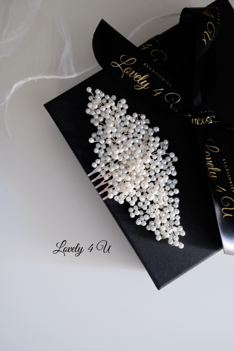 Agrafa cu perle albe, Accesorii cu perle albe, Coafuri mireasa, Diadema mireasa,Bijuterii mireasa, Agrafa cu perle mireasa, Pieptan voal mireasa , Coronita mireasa, Accesorii de par mireasa, Accesorii Lovely4U [22]