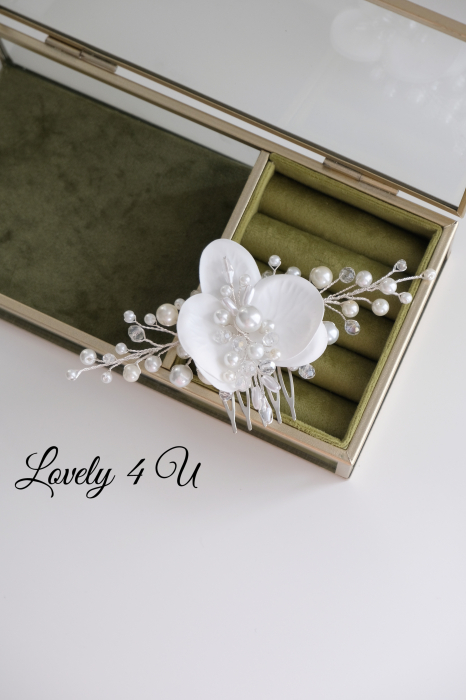 ACCESORII LOVELY4 U, DIADEMA MIREASA, COAFURA MIREASA, AGRAFA ORHIDEE, ACCESORII PAR ORHIDEE, ACCESORII DE PAR MIREASA, BIJUTERII ORHIDEE, FLORI ORHIDEE ALBA, ACCESORII CU FLORI ORHIDEE,TIARA, PIEPTAN [16]