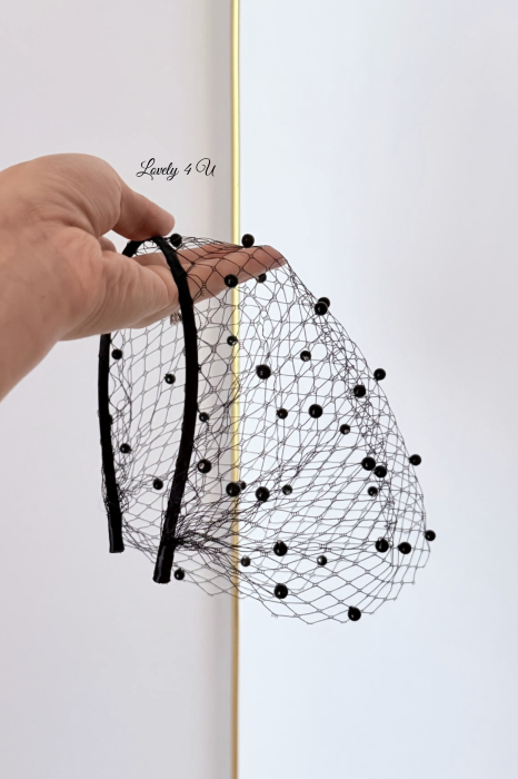 NOIRÉ – Voaletă neagră cu perle pentru nașă handmade | LOVELY 4 U [5]