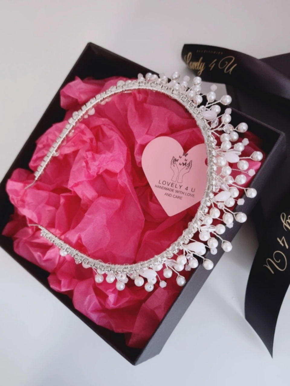 Coronita mireasa cu perle albe - Coronita printesa, Coronite si Tiare mireasa, ACCESORII LOVELY 4 U,ACCESORII LOVELY 4 U, CORONITA CU PERLE MIREASA, CORONITA INALTA MIREASA, CORONITA HANDMADE, TIARA MIREASA, CORONITE PENTRU MIRESE, TIARA PENTRU MIRESE CU PERLE, SET CORONITA SI CERCEI MIREASA, SET DIADEMA SI CERCEI MIREASA, SET BIJUTERII MIREASA CU PERLE, DIADEMA MIREASA SI CERCEI , CORONITA CERCEI SI BRATARA MIREASA, [3]
