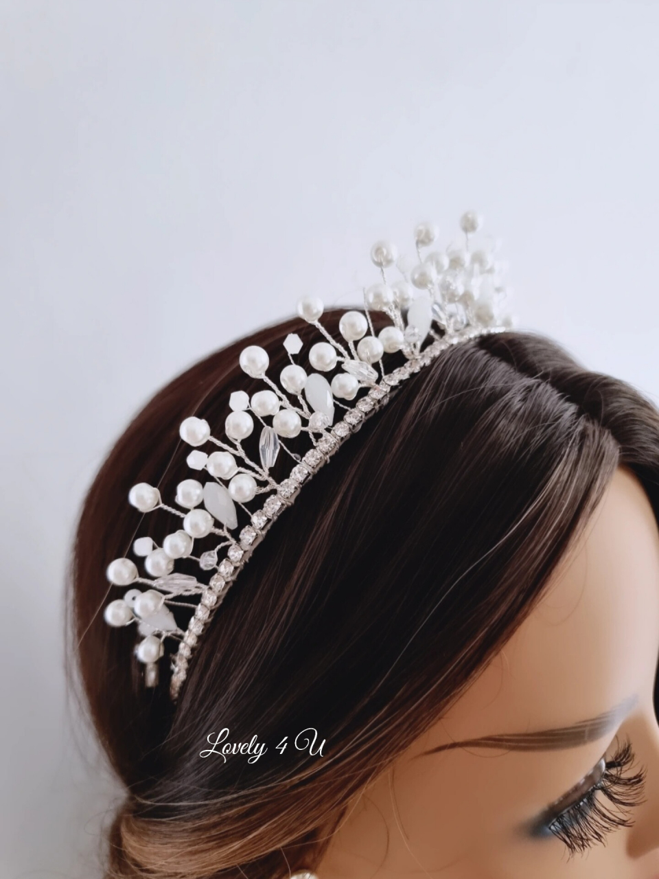 Coronita mireasa cu perle albe - Coronita printesa, Coronite si Tiare mireasa, ACCESORII LOVELY 4 U,ACCESORII LOVELY 4 U, CORONITA CU PERLE MIREASA, CORONITA INALTA MIREASA, CORONITA HANDMADE, TIARA MIREASA, CORONITE PENTRU MIRESE, TIARA PENTRU MIRESE CU PERLE, SET CORONITA SI CERCEI MIREASA, SET DIADEMA SI CERCEI MIREASA, SET BIJUTERII MIREASA CU PERLE, DIADEMA MIREASA SI CERCEI , CORONITA CERCEI SI BRATARA MIREASA, [7]