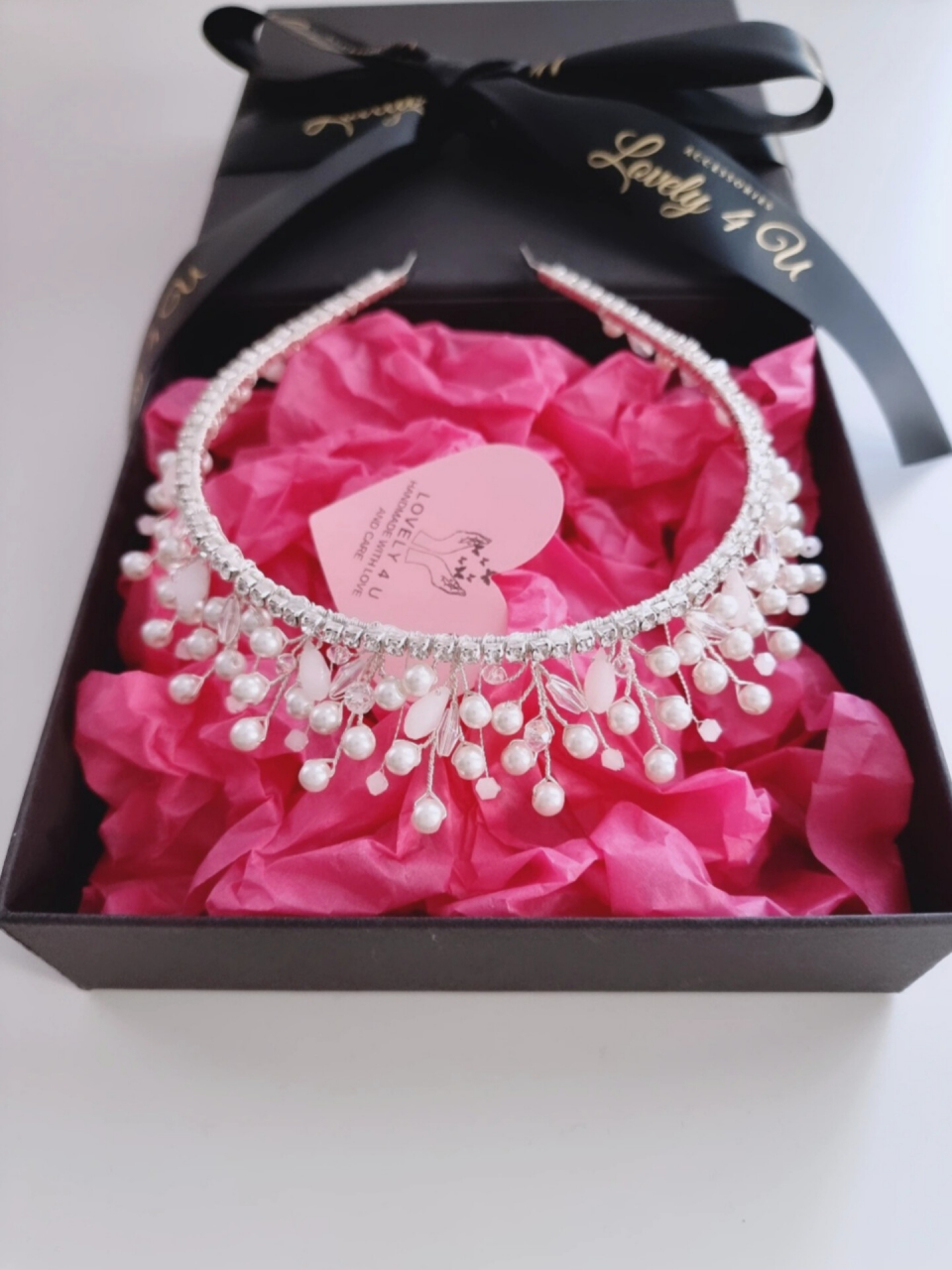 Coronita mireasa cu perle albe - Coronita printesa, Coronite si Tiare mireasa, ACCESORII LOVELY 4 U,ACCESORII LOVELY 4 U, CORONITA CU PERLE MIREASA, CORONITA INALTA MIREASA, CORONITA HANDMADE, TIARA MIREASA, CORONITE PENTRU MIRESE, TIARA PENTRU MIRESE CU PERLE, SET CORONITA SI CERCEI MIREASA, SET DIADEMA SI CERCEI MIREASA, SET BIJUTERII MIREASA CU PERLE, DIADEMA MIREASA SI CERCEI , CORONITA CERCEI SI BRATARA MIREASA, [2]