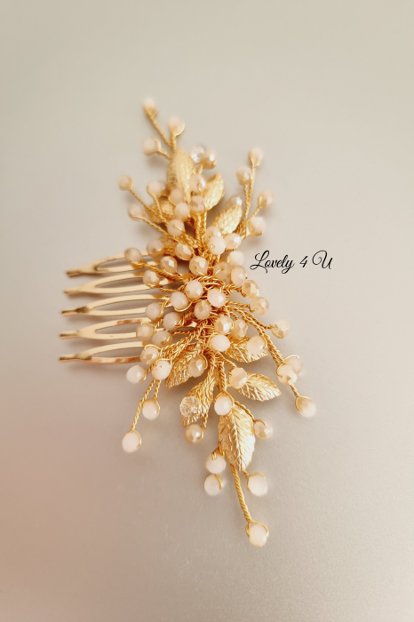 accesorii nunta aurii, accesorii par, accesorii par aurii, accesorii par handmade, accesorii par mireasa, bijuterii mireasa, bijuterii par, bridal hair accessories, bridal hairstyles, diademe handmade, diademe mireasa, diademe speciale, modele accesorii par, pieptan mireasa, pieptene auriu mireasa, piepteni par [7]