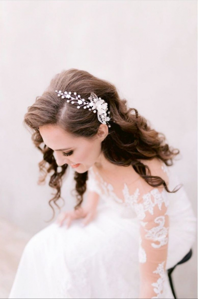PIEPTAN MIREASA, DIADEMA MIREASA, ACCESORIU PAR MIREASA, ACCESORII DE PAR MIRESE, ACCESORII NUNTA, ACCESORII CU PERLE, DIADEMA CU PERLE, PIEPTAN VOAL MIREASA, BIJUTERII PAR MIREASA, CORONITA, TIARA [2]