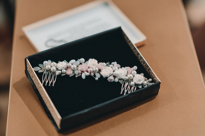 ACCESORII LOVELY 4 U, AGRAFE PAR MIREASA, AGRAFE CU FLORI MIREASA, DIADEMA COC MIREASA,  DIADEMA  MIREASA, ACCESORII CU FLORI MIREASĂ, ACCESORIU MIREASA, ACCESORII DE PĂR MIREASĂ, BIJUTERII MIREASA,   accesorii de lux mireasa, [6]