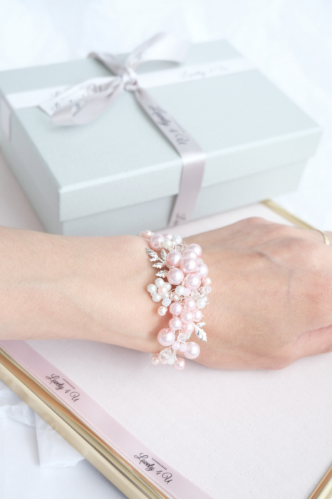 SET MIREASA, SET BIJUTERII MIREASA, SET ACCESORII MIREASA, SET ACCESORII NUNTA, SET BIJUTERII, SET BIJUTERII PERLE, SET BIJUTERII ROZ, ACCESORII LOVELY4U, BIJUTERII MIREASA,SET ARGINT, CERCEI ROZ, SET [16]
