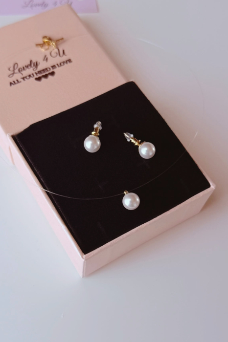 SET CERCEI SI COLIER MIREASA, SET MIREASA, COLIER SWAROVSKI, COLIER fir transparent mireasa cu perla, Choker, Colier transparent Swarovski, Bijuterii mireasa, Cercei mici cu perle Swarovski, CERCEI, set bijuterii mireasa, set accesorii mireasa, set cu perle elegant, set swarovski, colier la baza gatului, lantisor transparent, cercei minimalisti cu perle [5]