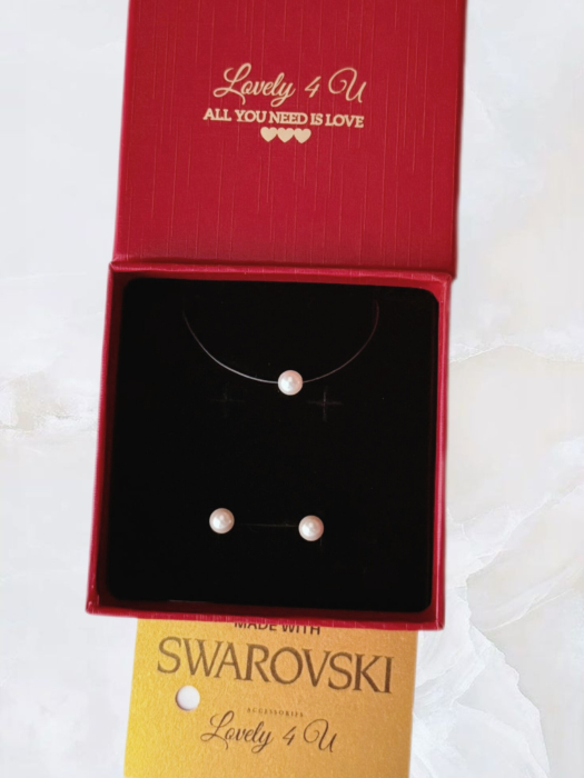 SET CERCEI SI COLIER MIREASA, SET MIREASA, Set bijuterii mireasă ANASTASIA – Perle Swarovski și Argint 925, Colier elegant cu perlă Swarovski și fir transparent, Cercei ANASTASIA cu perlă Swarovski și argint 925, Set ANASTASIA – Accesoriu sofisticat pentru evenimente speciale, Bijuterii handmade ANASTASIA – Eleganță și rafinament, Set perle Swarovski ANASTASIA – Accesoriu delicat și minimalist, Colier și cercei ANASTASIA – Strălucire și finețe, Set bijuterii Lovely 4 U – Perle Swarovski și finisaje premium, Set de lux ANASTASIA – Bijuterii handmade în România, Accesoriu elegant ANASTASIA – Perfecțiune pentru mirese și ocazii speciale,COLIER SWAROVSKI, COLIER fir transparent mireasa cu perla, Choker, Colier transparent Swarovski, Bijuterii mireasa, Cercei mici cu perle Swarovski, CERCEI, set bijuterii mireasa, set accesorii mireasa, set cu perle elegant, set swarovski, colier la baza gatului, lantisor transparent, cercei minimalisti cu perle [9]