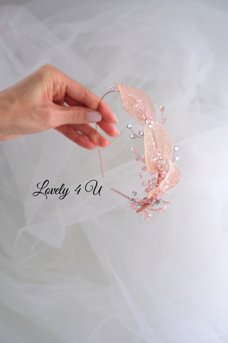 Coroniță stil grecesc, coroniță cu frunze, tiara mireasa, tiara cu frunze, frunze rose gold, bijuterii mireasa cu frunze, accesorii Lovely 4 U, tiara mireasa, coroniță asimetrica, tiara asimetrica [12]