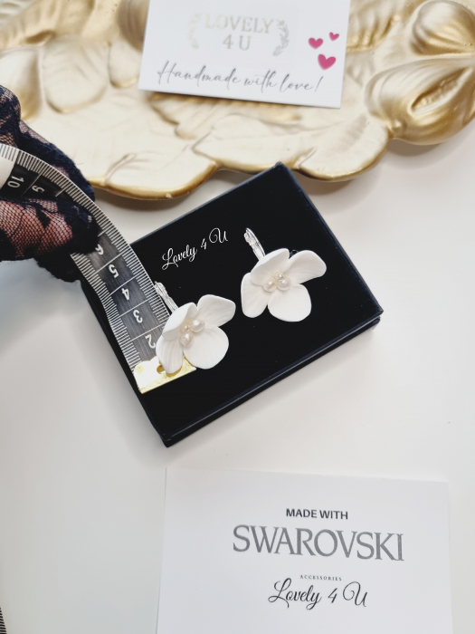 VANIA - cercei cu flori și cristale Swarovski, cercei argint, cercei swarovki cu flori, cercei mireasa cu flori si cristale swarovski, cercei realizati manual in Romania [5]
