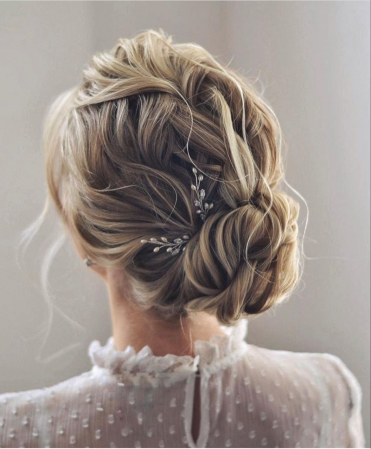 AGRAFE - PINI - Accesorii  finute par mireasa ANGY - Agrafe coc mireasa handmade, placate cu argint, pietricele, agrafe / pin pentru fixare voal mireasaAgrafe coc mireasa, accesorii par mireasa, accesorii Lovely 4 U, bijuterii par mireasă, bijuterii mireasa, pin coc, accesorii cu perle albe, accesorii pentru mirese, nunta2023, bijuterii , agrafe , pin coc mireasa, accesorii mici coc, agrafe mici cu perle, set agrafe si cercei mireasa