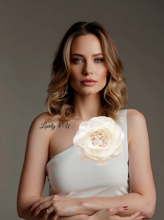 Accesorii LOVELY 4 U, Brosa floare textila, Brosa crem floare handmade, Brosa floare neagra, Floare textila mare, ,accesorii camasa, accesorii dama, accesorii elegante, accesorii fashion, accesorii perle, accesoriu de pus la gat, accesoriu elegant, accesoriu fashion. [1]