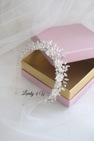 accesoriu auriu mireasa, accesoriu pentru par, coronita aurie, coronita mireasa, diadema mireasa, tiara cu frunze aurii, TIARA MIREASA, tiara nunta, accesorii LOVELY 4 U, Coronita de lux, mireasa 2024, coronita cu perle mireasa, coroana mireasa, coronita inalta mireasa, coronita premium, coronite de par pentru mirese [5]