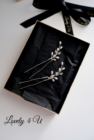 Accesorii  finute par mireasa ANGY - Agrafe coc mireasa handmade, placate cu argint, pietricele, agrafe / pin pentru fixare voal mireasaAgrafe coc mireasa, accesorii par mireasa, accesorii Lovely 4 U, bijuterii par mireasă, bijuterii mireasa, pin coc, accesorii cu perle albe, accesorii pentru mirese, nunta2023, bijuterii , agrafe , pin coc mireasa, accesorii mici coc, agrafe mici cu perle, set agrafe si cercei mireasa [3]