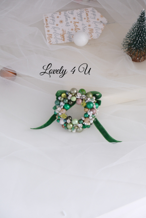 BROSA ELEGANTA, BROSE si ACCESORII, CADOU DEOSEBIT, BROSA HANDMADE, BROSA CU PERLE, CATIFEA, PERLE, ACCESORII [4]