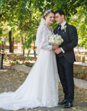 Diadema mireasa, Accesoriu elegant, PIEPTAN MIREASA, DIADEMA MIREASA, ACCESORIU PAR MIREASA, ACCESORII DE PAR MIRESE, ACCESORII NUNTA, ACCESORII CU CRISTALE, DIADEMA CU PIETRE, PIEPTAN VOAL MIREASA, BIJUTERII PAR MIREASA, CORONITA, TIARA, accesoriu par mireasa, bucuresti, cluj, cristale swarovski, diadema mireasa, diadema swarovski, iasi, mireasa, nunta, nunta 2020, pieptene mireasa, pini mireasa, Timisoara [6]