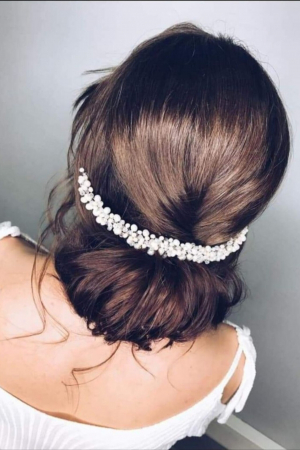 CCESORIU SCURT MIREASA, BENTITA MIREASA< CORONITA CU PERLE, BENTITA , DIADEMA MIREASA, AGRAFA MIREASA, TIARA, ACCESORII DE PAR MIREASA, ACCESORII LOVELY4 U, COLIER CU PERLE ALBE, BIJUTERII MIREASA,