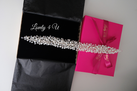 CCESORIU SCURT MIREASA, BENTITA MIREASA< CORONITA CU PERLE, BENTITA , DIADEMA MIREASA, AGRAFA MIREASA, TIARA, ACCESORII DE PAR MIREASA, ACCESORII LOVELY4 U, COLIER CU PERLE ALBE, BIJUTERII MIREASA, [11]
