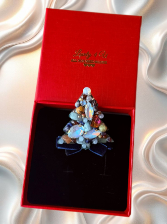 Broșă brad de Crăciun handmade cu pietre semiprețioase Lapis, Jasp, Piatra Soarelui, Unakit, Cameol, Granat verde și maro – bijuterie unicat Lovely 4 U [3]