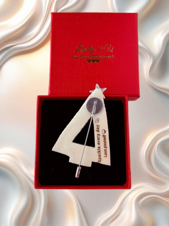 Broșă brad de Crăciun handmade - Broșă eleganta cu pietre cubic zirconia - mesaj motivațional pe verso  - model unicat [2]