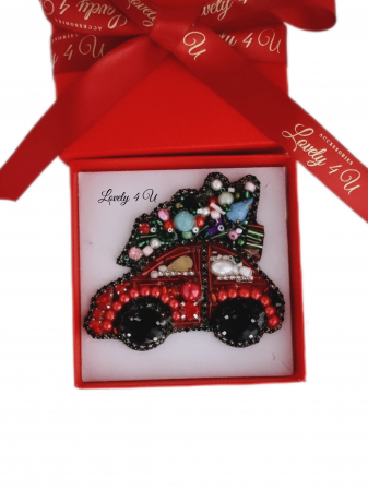 BROSA MASINUTA CU BRAD , MASINUTA LUI MOS CRACIUN, ACCESORII LOVELY 4 U, BIJUTERII LOVELY 4 U, BIJUTERII ACCESORII POM DE CRĂCIUN, BROSE ELEGANTE, CADOU CRACIUN, BIJUTERII CRACIUN, BIJUTERII, BROSE, CADOU DE LUX, ACCESORII DE LUX, IDEI CADOU [3]