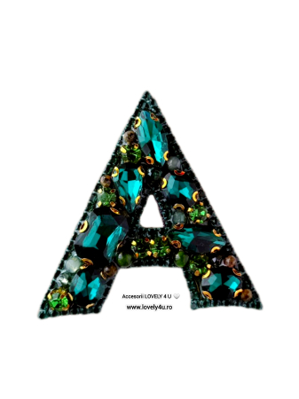 BROSE - CADOURI - BIJUTERII - Broșă handmade Litera A – Bijuterie unicat Lovely 4 U cu pietre jad și unakit, perle și cristale, realizată manual în România