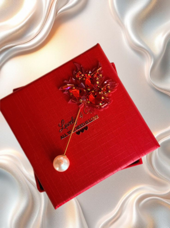 Broșă frunză handmade cu pietre și coral, sistem închidere cu perla, bijuterie unicat cu mesaj pe verso : YOU ARE BEAUTIFUL, Believe in yourself [1]