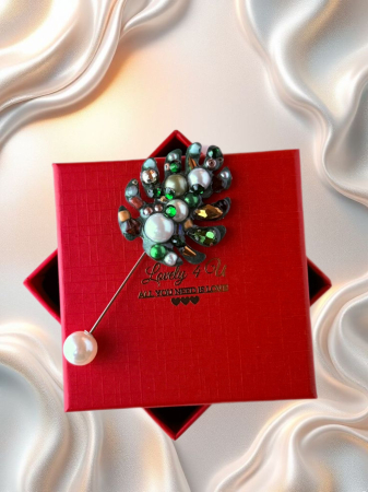 Brosa handmade eleganta - frunza cu perla - bijuterie unicat, mesaj pe verso : YOU ARE BEAUTIFUL, Believe in yourself [1]