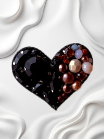 BROSE - CADOURI - BIJUTERII - Broșă inima handmade, Model unicat cu perle și pietre în nuanțe de negru, crem maro, idei cadou, mesaj Sparkle every day, Love yourself, Shine on