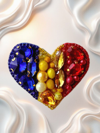 BROSE - CADOURI - BIJUTERII - Broșă inimă tricoloră - Idei cadou 1 Decembrie, accesoriu tricolor, insigna steagul romaniei, bijuterii steagul romaniei, set accesorii tricolore steagul romaniei, cercei ,  Set broșă și colier - bijuterii tricolor steagul romaniei, ziua nationala a romaniei, 1 decembrie, cadou 1 decembrie, cadou pentru doamne 1 decembrie, idei cadouri ziua nationala a romananiei, accesorii lovely 4 u, 1 decembrie accesorii