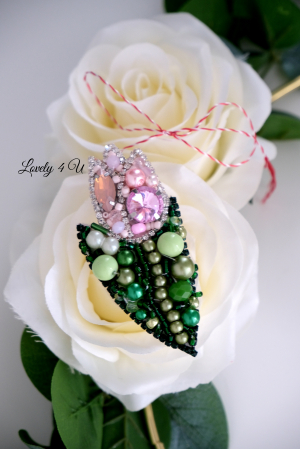 Broșă mărțișor, Martisor, Martisor pentru doamne, mertisorul perfect, cadou de martisor, cadou invatatoare, accesorii lovely 4 u,  BROSA LALEA,  ACCESORII LALEA, LALELE ROZ, ACCESORII LOVELY 4 U, BIJUTERII 2024, CADOU 8 MARTIE, CADOU ZIUA FEMEI, ACCESORII REALIZATE MANUAL, BROSE ELEGANTE, BIJUTERII 2024, LOVELY [5]