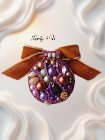glob de crăciun handmade, broșă mov cu perle, broșă unakit, broșă cu piatra lunii, broșă cu cuarț, broșă handmade Lovely 4 U, idei cadou Crăciun, broșă elegantă cu catifea, broșă bijuterie unicat, [3]