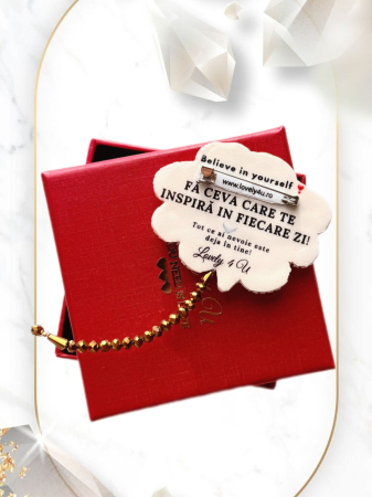 Broșă Margaretă model UNICAT cu perle naturale, cristale, pietra lunii, citrin, mărgele, cu mesaj motivațional pe verso, brosa eleganta mare handmade, idei cadou [1]