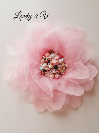 Broșă model unicat, PARFUM de IUBIRE- Accesoriu tip broșă floare roz cu perle, broșă handmade floare mare textila, brățară floare textila și colier floare mare culoare nuanțe roz fuchsia [4]