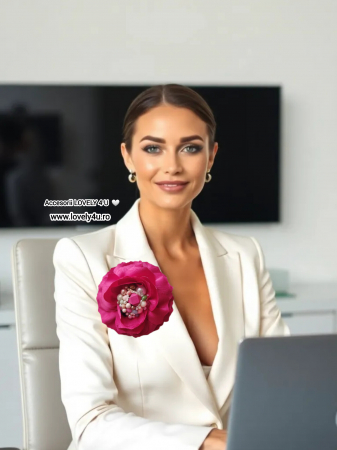 CASUAL / ACCESORII   handmade / CADOURI - Broșă model unicat, PARFUM de IUBIRE- Accesoriu tip broșă floare roz cu perle, broșă handmade floare mare textila, brățară floare textila și colier floare mare culoare nuanțe roz fuchsia