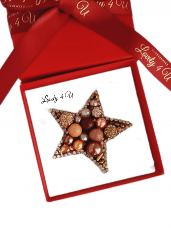 accesorii lovely 4 u, cadou timisoara, brosa stea de iarna cu perle,  stea cu perle, accesorii stea cu perle, steluta de craciun, brosa mare, brose colorate, brose craciun, brose cu pietre naturale, brose handmade, brose handmade colorate de craciun, brose pietre semipretioase, cadouri copii craciun, cadouri craciun, cadouri de craciun, cadouri de craciun pentru copii, cadouri de craciun pentru fete, brosa steluta , brosa alba [2]