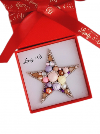 BROSE - CADOURI - BIJUTERII - accesorii lovely 4 u, cadou timisoara, brosa stea de iarna cu perle,  stea cu perle, accesorii stea cu perle, steluta de craciun, brosa mare, brose colorate, brose craciun, brose cu pietre naturale, brose handmade, brose handmade colorate de craciun, brose pietre semipretioase, cadouri copii craciun, cadouri craciun, cadouri de craciun, cadouri de craciun pentru copii, cadouri de craciun pentru fete, brosa steluta , brosa alba