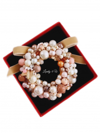 IDEI CADOURI DE CRACIUN - SET ACCESORII , BIJUTERII, BROSE PENTRU CRACIUN - Bijuterii craciun, accesorii dce craciun, accesorii de iarna, Acesorii LOVELY 4 U, CADOU SPECIAL, CADOU DE CRACIUN, CADOU pentru ea, CADOU de IARNA, BROSA CORONITA< CORONITA DE CRACIUN, CORONITA , CATIFEA