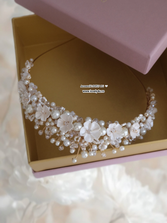 Coronita mireasa cu perle flori,  cristale Swarovski, bază placată cu aur AMALFI - Coronita printesa premium [11]