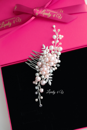 PIEPTAN MIREASA roz, DIADEMA MIREASA, ACCESORIU PAR MIREASA CU FRUNZE, ACCESORII DE PAR MIRESE, ACCESORII NUNTA, ACCESORII CU PERLE, DIADEMA CU PERLE, PIEPTAN VOAL MIREASA, BIJUTERII PAR MIREASA, CORONITA, TIARA [2]