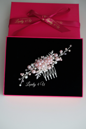 PIEPTAN MIREASA roz, DIADEMA MIREASA, ACCESORIU PAR MIREASA CU FRUNZE, ACCESORII DE PAR MIRESE, ACCESORII NUNTA, ACCESORII CU PERLE, DIADEMA CU PERLE, PIEPTAN VOAL MIREASA, BIJUTERII PAR MIREASA, CORONITA, TIARA [4]