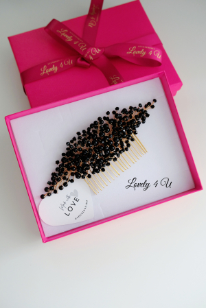 Accesorii de par realizate in Romania, Accesorii de par handmade, Accesorii de par personalizate, PIEPTAN NASA, DIADEMA NEAGRA, ACCESORIU PAR NEGRU, ACCESORII DE PAR NEGRE, ACCESORII , ACCESORII CU PERLE, DIADEMA CU PERLE, PIEPTAN CU CRISTALE NEGRE, BIJUTERII PAR , CORONITA, TIARA, PIEPTAN ELEGANT [7]