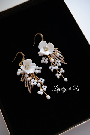 Cercei mireasa , cercei aurii mireasă, cercei lungi, cercei cu flori, cercei cu frunze, cercei handmade, bijuterii mireasa, Set bijuterii mireasa,  cercei eleganti mireasa, cercei handmade, cercei mireasa, [13]
