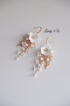 Cercei mireasa , cercei aurii mireasă, cercei lungi, cercei cu flori, cercei cu frunze, cercei handmade, bijuterii mireasa, Set bijuterii mireasa,  cercei eleganti mireasa, cercei handmade, cercei mireasa, [7]