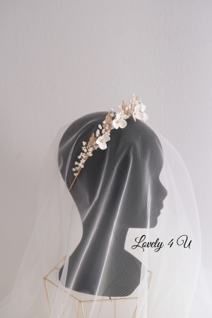 Coronita cu flori mireasa, Tiara mireasa cu flori, bijuterii mireasa, bijuterii par, bridal hairstyles, coafuri mirese, coronita mireasa, coronita printesa, de pus in par, decoratiuni par mireasa, diademe mireasa, tiara mireasa [9]