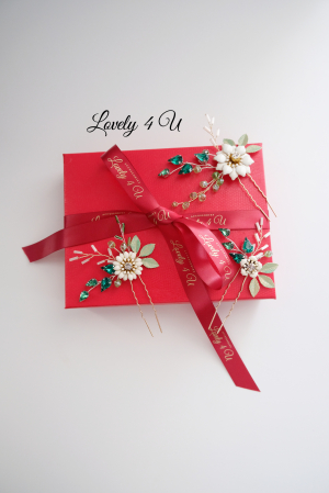 AGRAFE VERZI, accesorii par de lux, accesorii par elegante, accesorii par mireasa, accesorii perle naturale, agrafe aurii, agrafe coc, agrafe mireasa,bijuterii mireasa, bijuterii par, bijuterii [4]