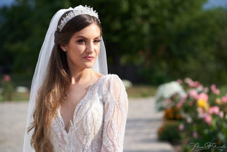 coronita mireasa,Diadema IVONNA – Coroniță Mireasă Handmade cu Cristale Aurora Borealis, Coroniță Regală IVONNA – Accesoriu de Lux pentru Mireasă, Diadema IVONNA – Strălucire și Eleganță pentru Ziua Nunții, Diadema Handmade IVONNA – Cristale și Argint pentru Coafuri Elegante, Coroniță IVONNA – Accesoriu de Păr Premium pentru Mirese, Diadema IVONNA – Design Sofisticat cu Reflexii Aurora Borealis, Coroniță de Poveste IVONNA – Eleganță și Strălucire Handmade, Diadema Placată cu Argint IVONNA – Accesoriu Rafinat de Mireasă, Coroniță pentru Coafuri de Vis – Model IVONNA Handmade, Diadema IVONNA – Strălucește în Ziua Nunții cu un Accesoriu Unicat, diadema cristale mireasa, coronita mireasa printesa, diadema nunta, diadema statement, diadema Swarovski, tiara mireasa, tiara statement, tiara Swarovski, accesorii LOVELY 4 U, CORONITA MIREASA CU CRISTALE, coronita mireasa cu cristale, coronita mireasa cu pietricele, accesori lovely 4u, coronita mireasa timisoara, coronita mireasa cluj, coronita mireasa bucuresti, coronita mireasa brasov, coronita mireasa constanta, bijuterii mireasa cu cristale, coronite mireasa handmade, coronita 2024, mireasa 2024, coafura mireasa cu coronita, coafuri mireasa cu coroata, tiara mireasa cu cristale, lovely for you, [8]